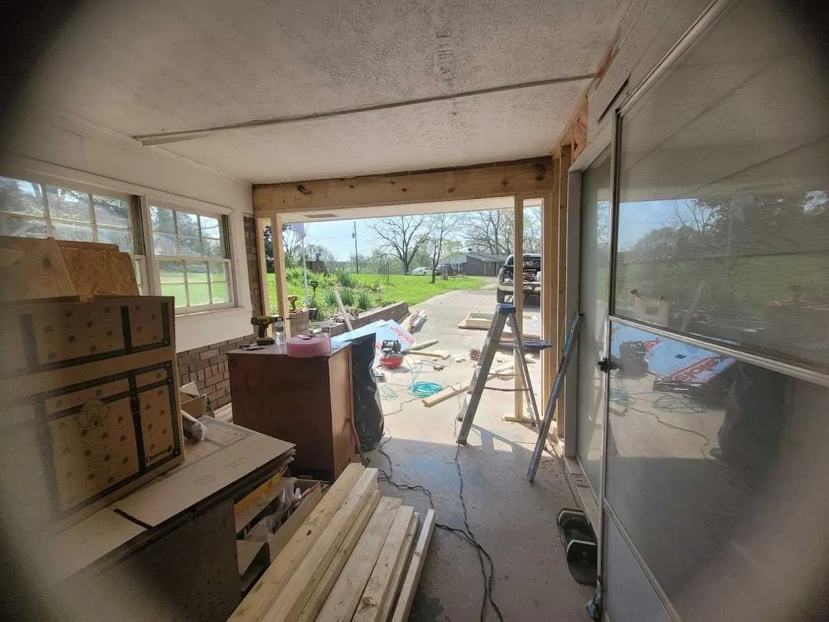 Air movers and dehumidifier for Water Mitigation Services in West Modesto